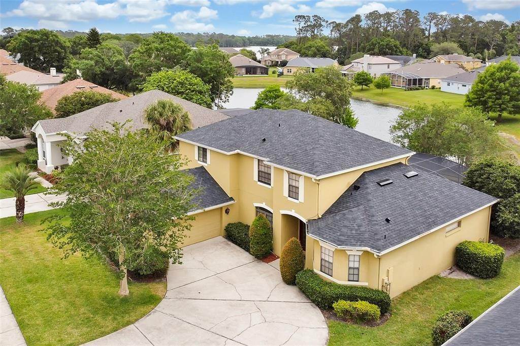 Single Family Homes 为 销售 在 2875 WILLOW BAY TERRACE Casselberry, 佛罗里达州 32707 美国