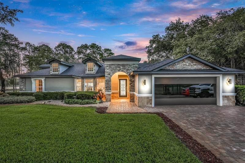 Single Family Homes 为 销售 在 39250 FOREST DRIVE 尤斯缇斯, 佛罗里达州 32736 美国