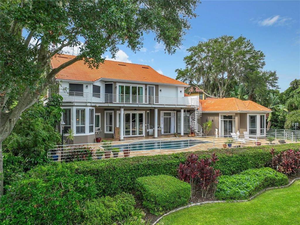 Single Family Homes 为 销售 在 205 TRANQUILITY COVE Altamonte Springs, 佛罗里达州 32701 美国