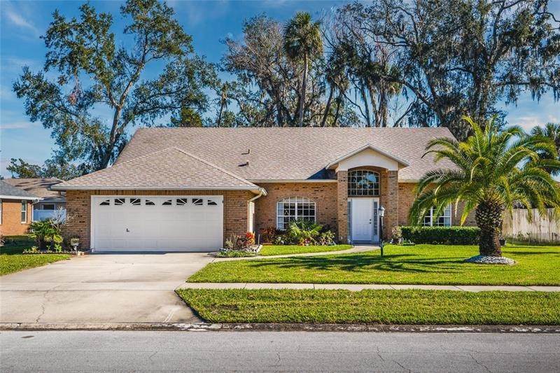 Single Family Homes 为 销售 在 26 BRYAN CAVE ROAD South Daytona, 佛罗里达州 32119 美国