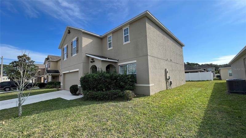 2. Single Family Homes for Sale at 16708 BROADFORD LANE Clermont, Florida 34714 United States