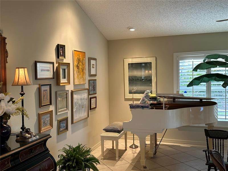 11. Single Family Homes for Sale at 1294 NILES COURT The Villages, Florida 32162 United States
