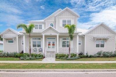 Single Family Homes por un Venta en 708 PINCKNEY DRIVE Apollo Beach, Florida 33572 Estados Unidos