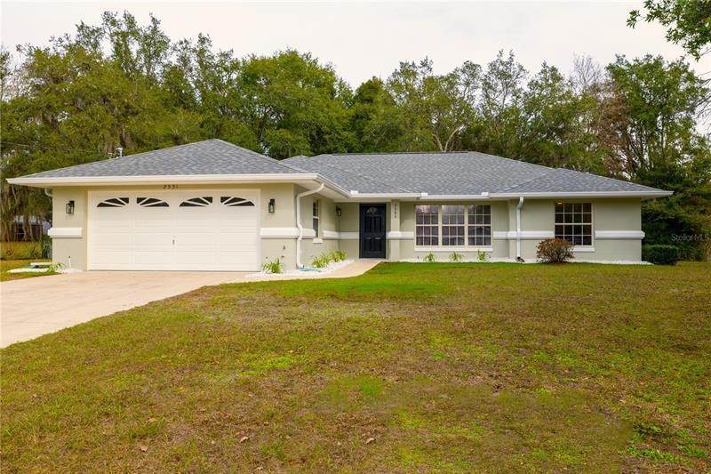 Single Family Homes for Sale at 2551 W SAND TRAP DRIVE Citrus Springs, Florida 34434 United States