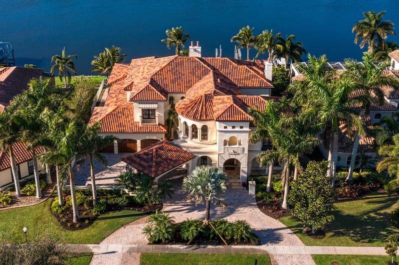 Single Family Homes for Sale at 622 BALIBAY ROAD Apollo Beach, Florida 33572 United States