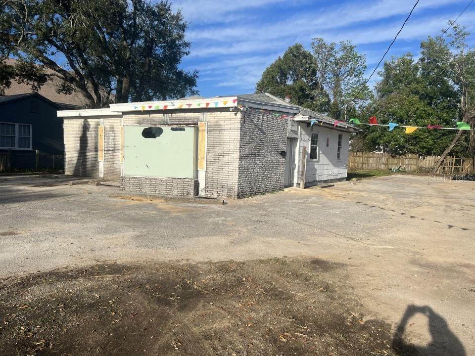 Commercial for Sale at 416 S NAVY BOULEVARD Pensacola, Florida 32507 United States