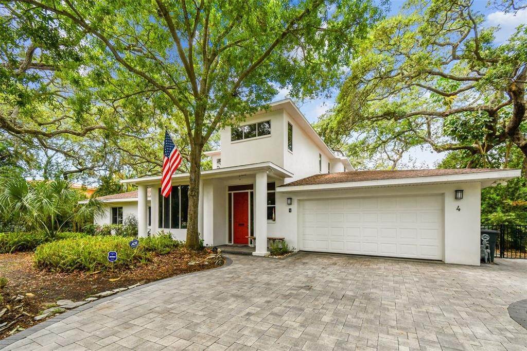 Single Family Homes 为 销售 在 4 BLUFF VIEW DRIVE 比尔埃尔, 佛罗里达州 33756 美国
