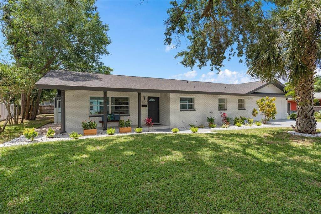 Single Family Homes for Sale at 5112 BELLEVILLE AVENUE Belle Isle, Florida 32812 United States