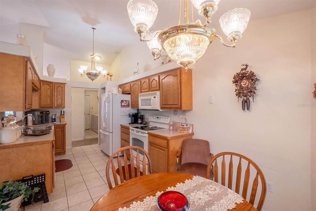 13. Single Family Homes for Sale at 6 PORT ECHO PLACE Palm Coast, Florida 32164 United States