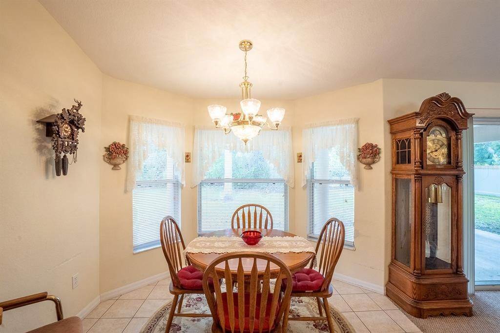 17. Single Family Homes for Sale at 6 PORT ECHO PLACE Palm Coast, Florida 32164 United States