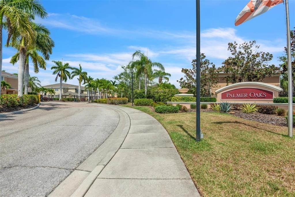 5. Single Family Homes for Sale at 5336 MANG PLACE 1307 Sarasota, Florida 34238 United States