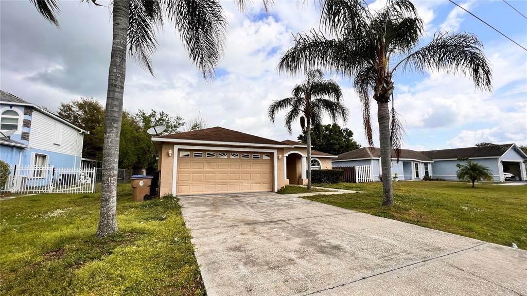 3. Residential Lease at 242 CANTERBURY COURT Kissimmee, Florida 34758 United States