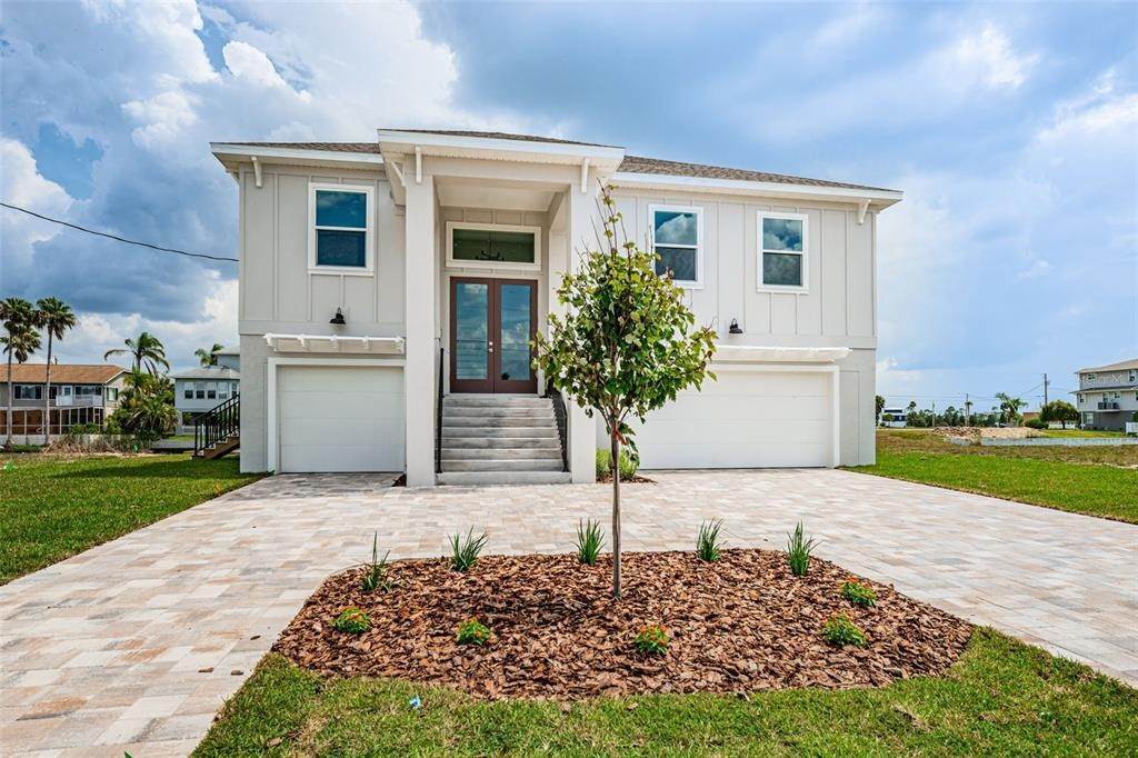 Single Family Homes por un Venta en 3424 SHEEPHEAD DRIVE Hernando Beach, Florida 34607 Estados Unidos