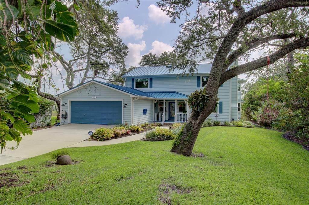 Single Family Homes for Sale at 207 RANKEN DRIVE Edgewater, Florida 32141 United States