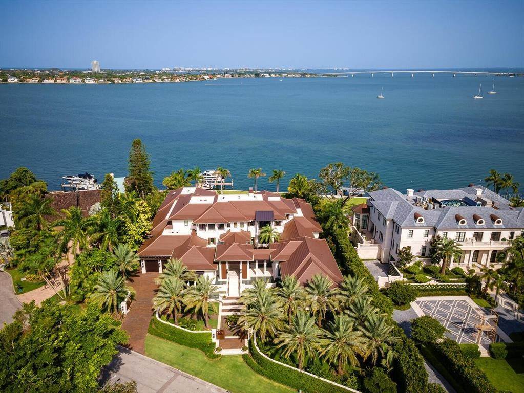 Single Family Homes for Sale at 1233 HILLVIEW DRIVE Sarasota, Florida 34239 United States