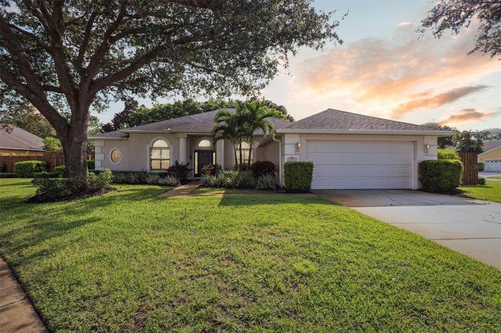 Single Family Homes por un Venta en 401 LENORE COURT Rockledge, Florida 32955 Estados Unidos
