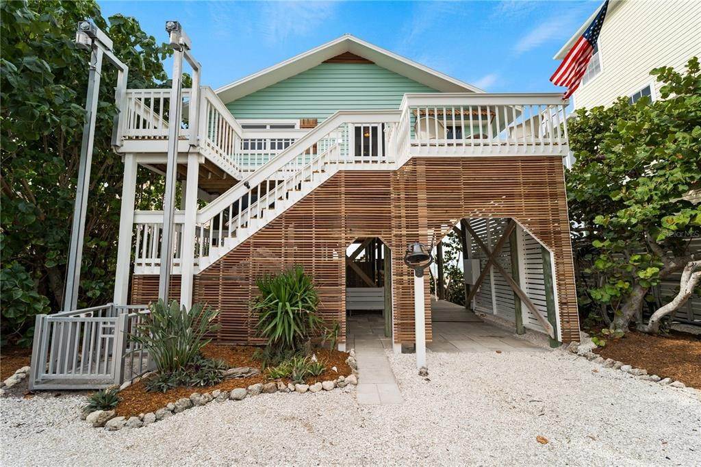11. Single Family Homes for Sale at 301 S Gulf BOULEVARD 407 Placida, Florida 33946 United States