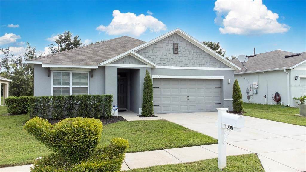 4. Single Family Homes for Sale at 1008 Chanler DRIVE Haines City, Florida 33844 United States
