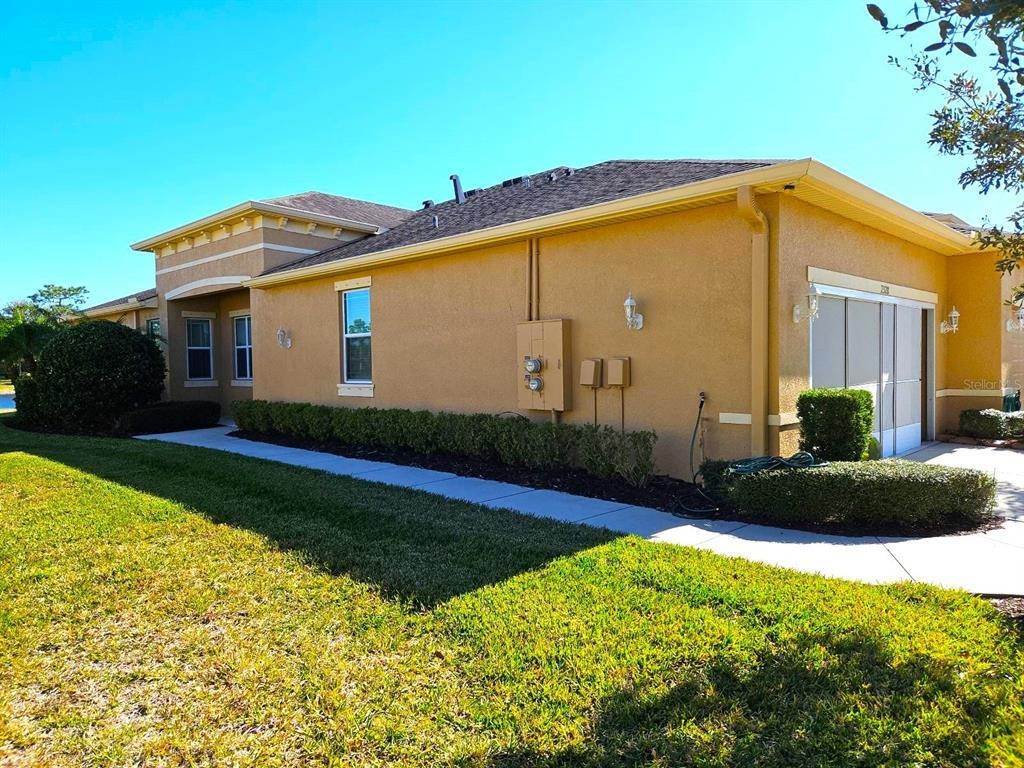 2. Single Family Homes for Sale at 2328 Nottingham Greens DRIVE Sun City Center, Florida 33573 United States