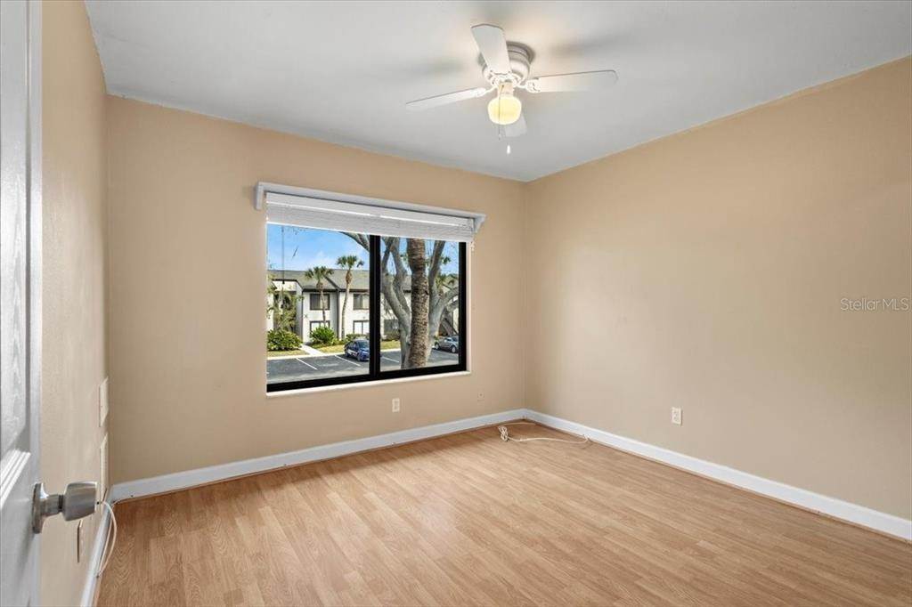 15. Single Family Homes for Sale at 330 Moorings Cove DRIVE Tarpon Springs, Florida 34689 United States