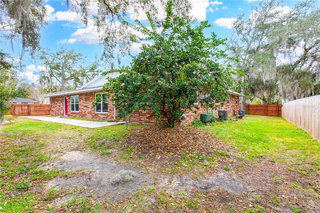 8. Residential Income for Sale at 2620 SW 33rd PLACE A-D Gainesville, Florida 32608 United States