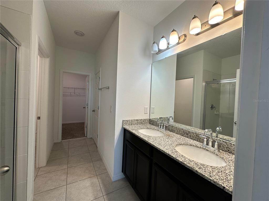 19. Residential Lease at 15631 Willow Arbor CIRCLE Orlando, Florida 32824 United States