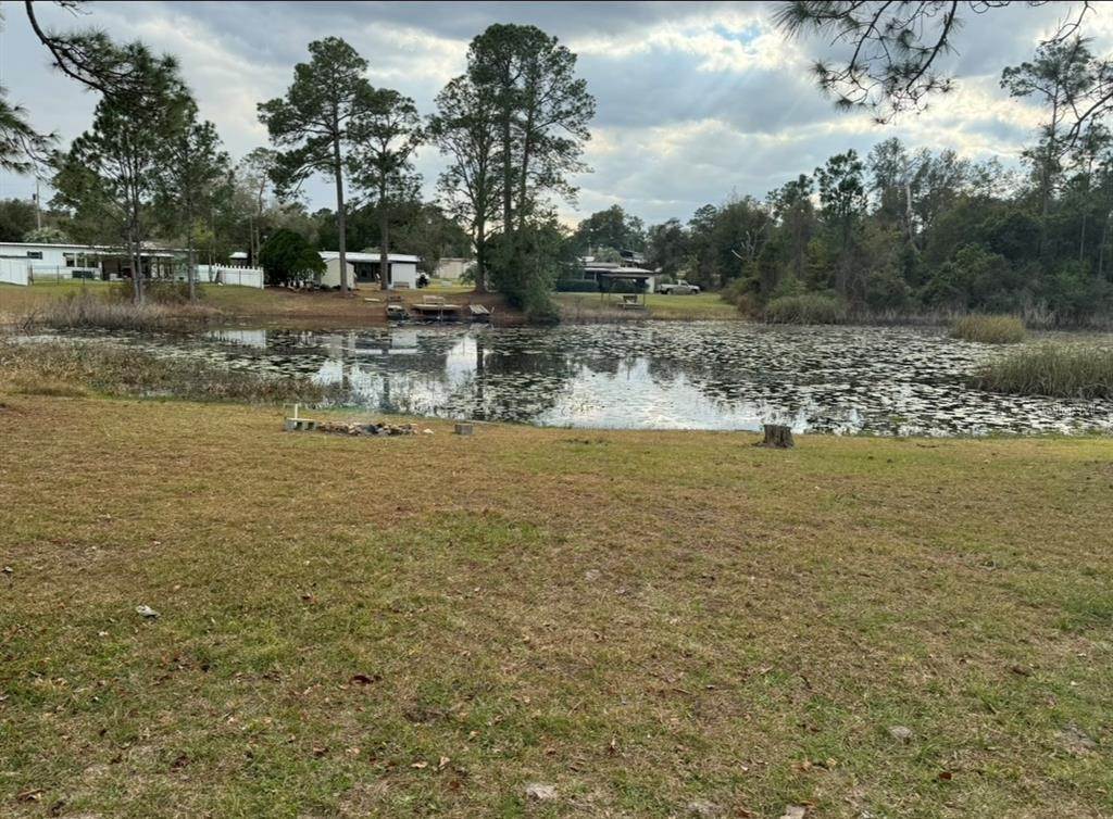 5. Single Family Homes for Sale at 5146 SE 189th COURT Ocklawaha, Florida 32179 United States