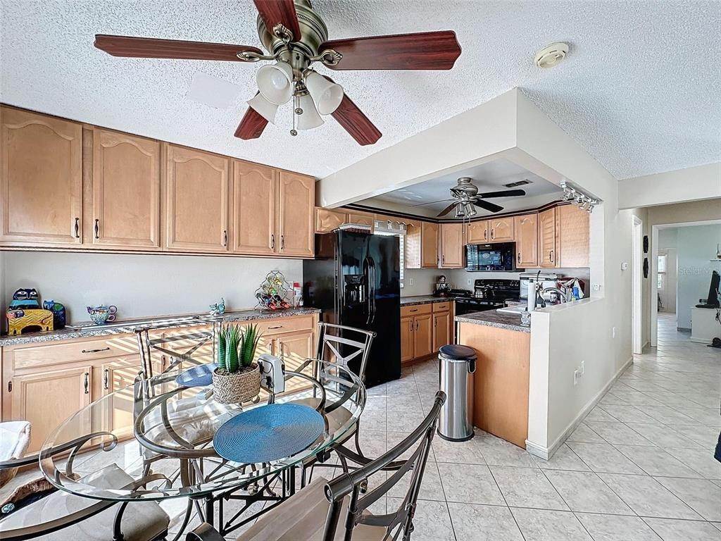 11. Single Family Homes for Sale at 11644 Boynton LANE 40GA New Port Richey, Florida 34654 United States