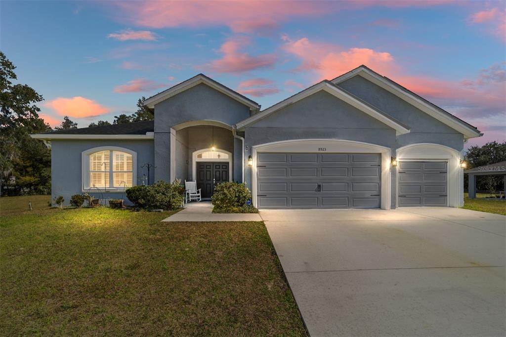 6. Single Family Homes for Sale at 8923 SE 51st AVENUE Ocala, Florida 34480 United States