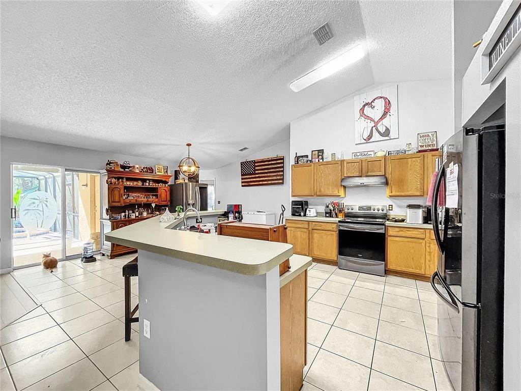 16. Single Family Homes for Sale at 6396 Pinehurst DRIVE Spring Hill, Florida 34606 United States