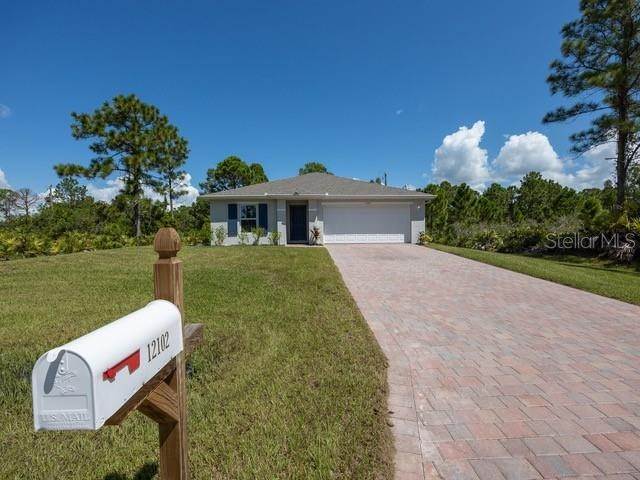 4. Single Family Homes for Sale at 12102 Alumna AVENUE Port Charlotte, Florida 33981 United States