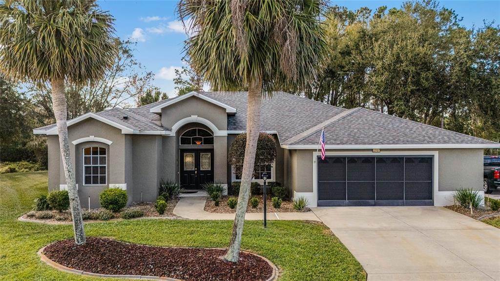 2. Single Family Homes for Sale at 22107 Draw Bridge DRIVE Leesburg, Florida 34748 United States