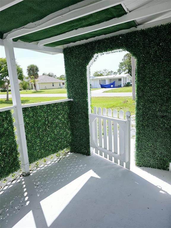 6. Single Family Homes for Sale at 2601 10th STREET Englewood, Florida 34224 United States