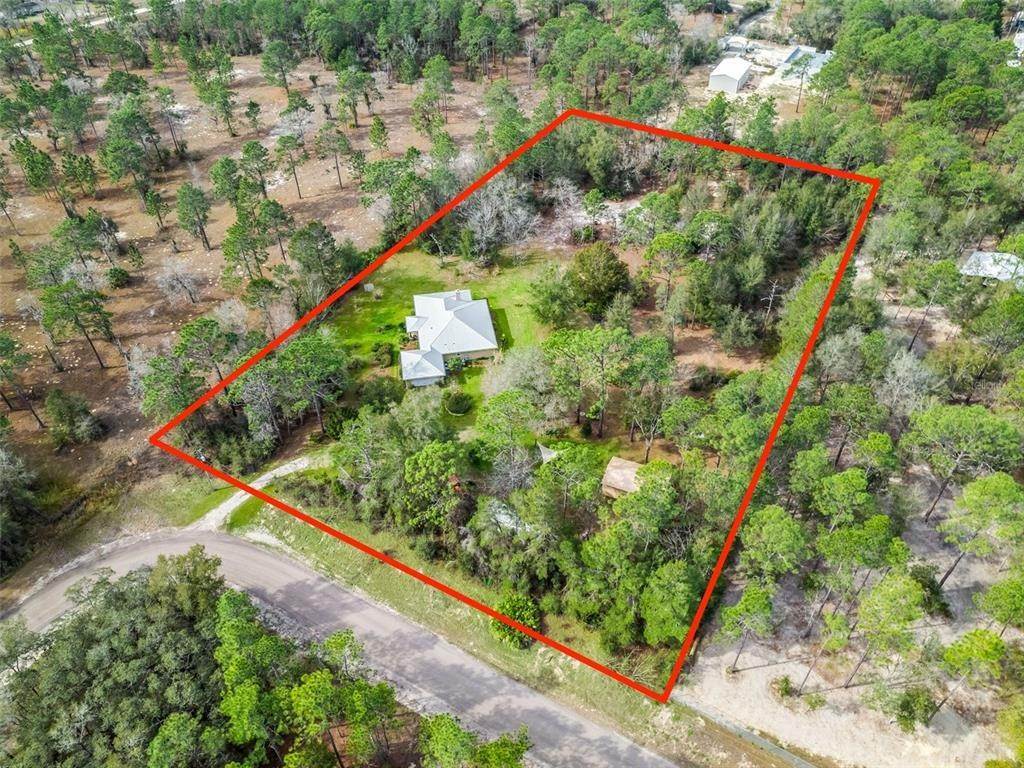 3. Single Family Homes for Sale at 3888 SW 160th AVENUE Ocala, Florida 34481 United States