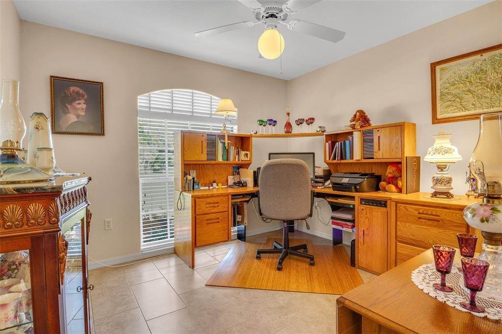 8. Single Family Homes for Sale at 6845 Shimmering DRIVE Lakeland, Florida 33813 United States