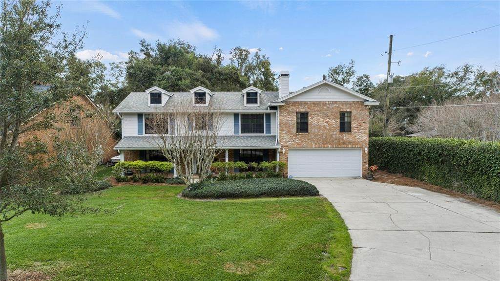 Single Family Homes for Sale at 300 Oak Estates DRIVE Orlando, Florida 32806 United States