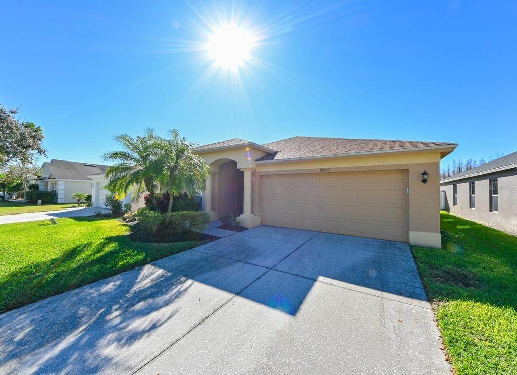 5. Single Family Homes for Sale at 19302 Otters Wick WAY Land O' Lakes, Florida 34638 United States