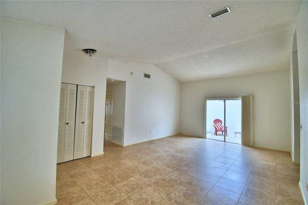 7. Residential Lease at 381 San Jose DRIVE Winter Haven, Florida 33884 United States