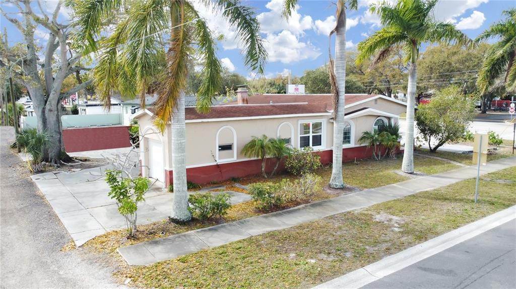 4. Commercial for Sale at 5445 16th STREET St. Petersburg, Florida 33703 United States