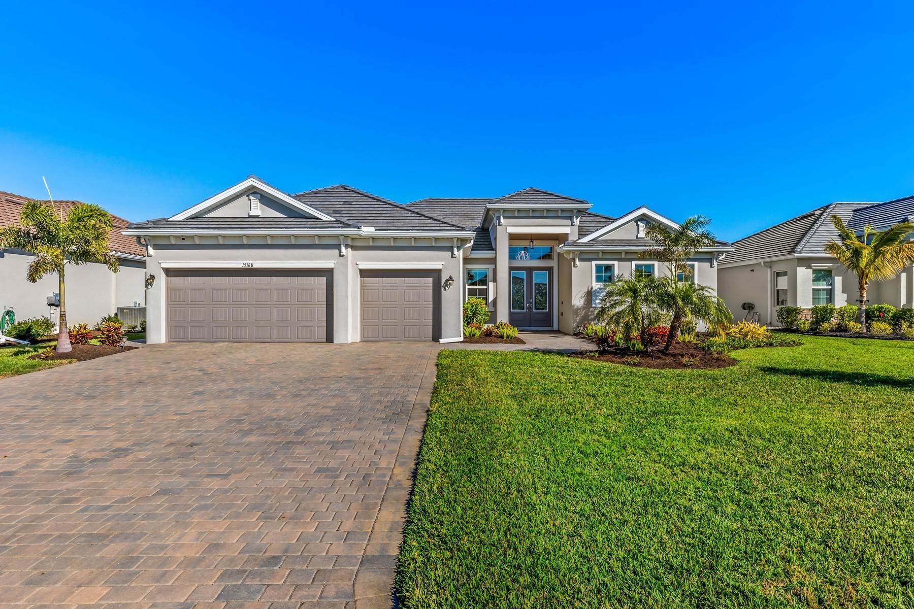 23. Single Family Homes for Sale at 15168 Spanish Point Drive Port Charlotte, Florida 33981 United States