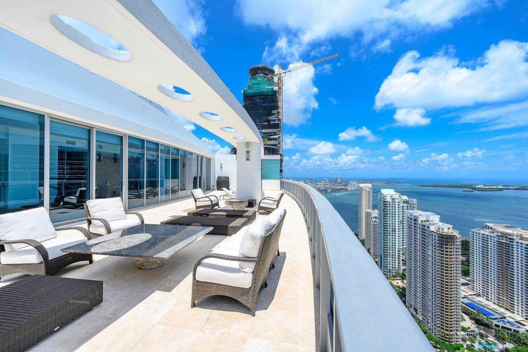 Condominiums for Sale at 200 Biscayne Blvd Wy, #5402, Miami, FL 200 Biscayne Blvd Wy, 5402 Miami, Florida 33131 United States