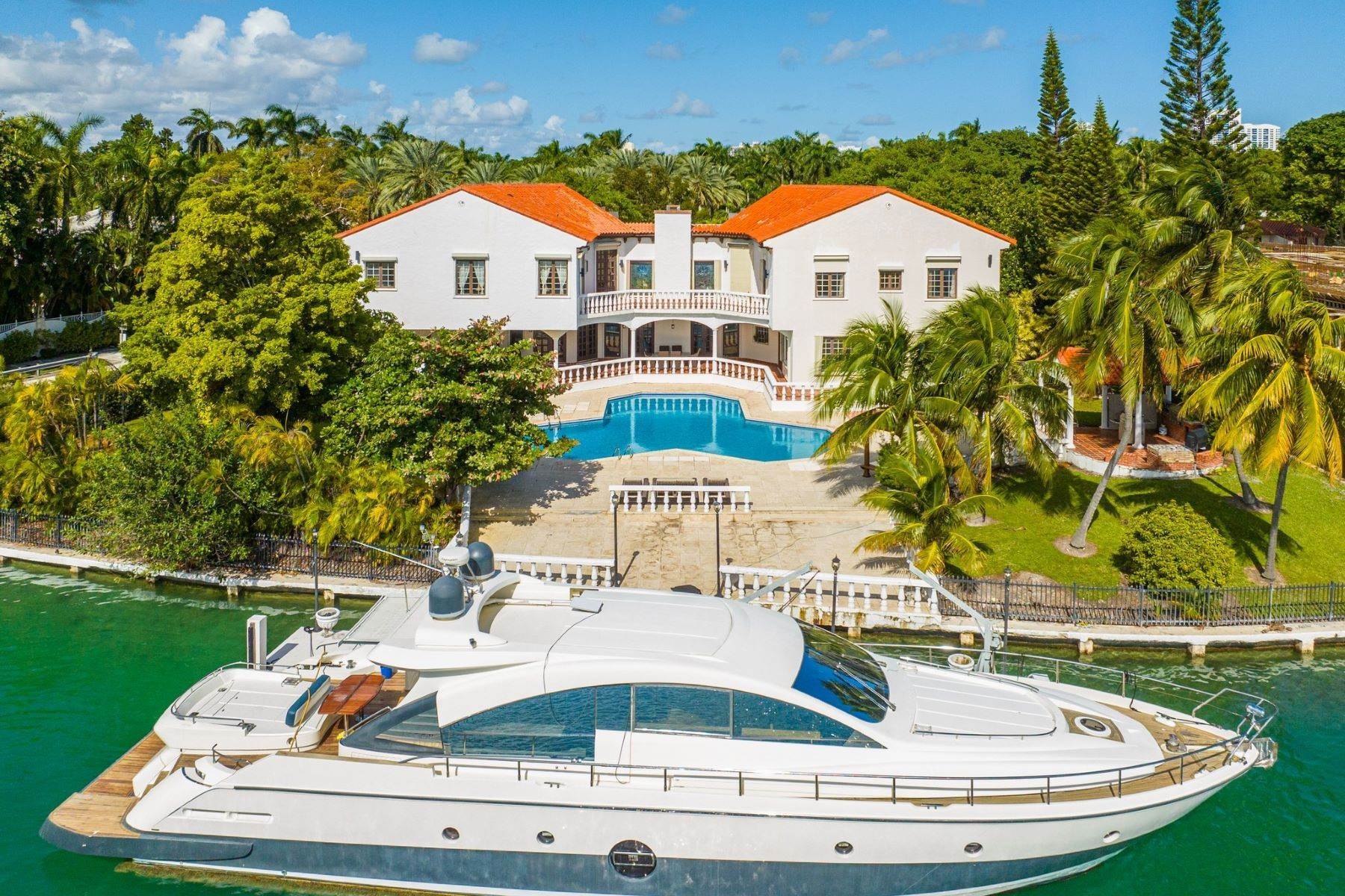 Single Family Homes for Sale at 45 Star Island Dr, Miami Beach, FL 45 Star Island Dr Miami Beach, Florida 33139 United States